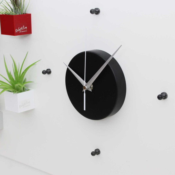 Kalamitica Kronos - Orologio Magnetico Tondo / Nero Opaco Affare Del Giorno
