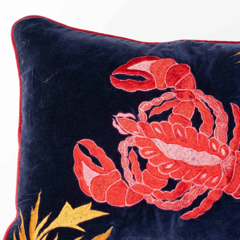 Les Ottomans Hand-embroidered cotton velvet cushion EBC17 Vendita Economica