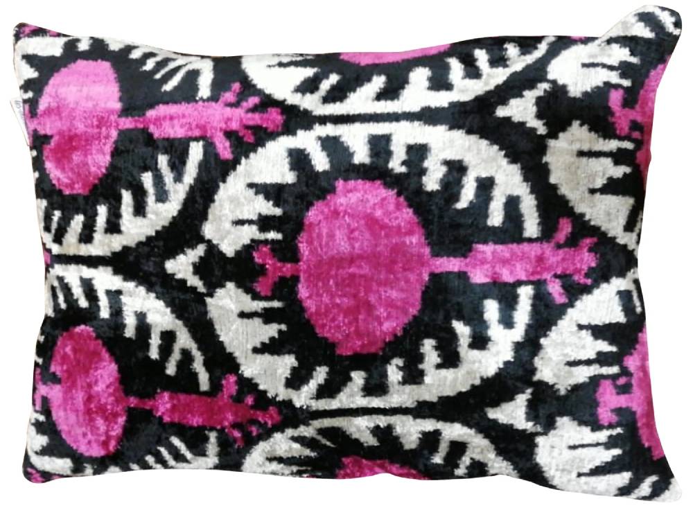 Les Ottomans Silk velvet cushion V588