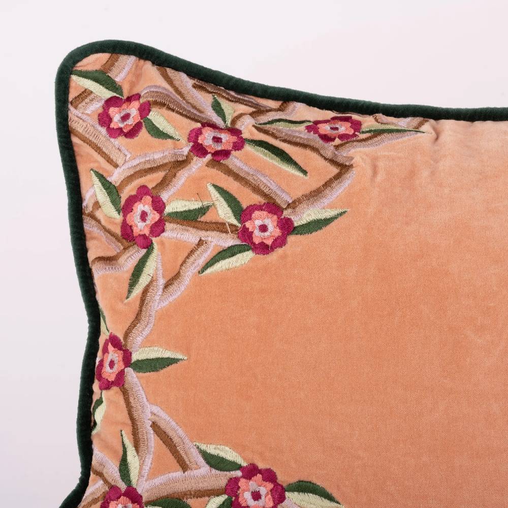 Les Ottomans Embroidered velvet cushion EBC26 Moda