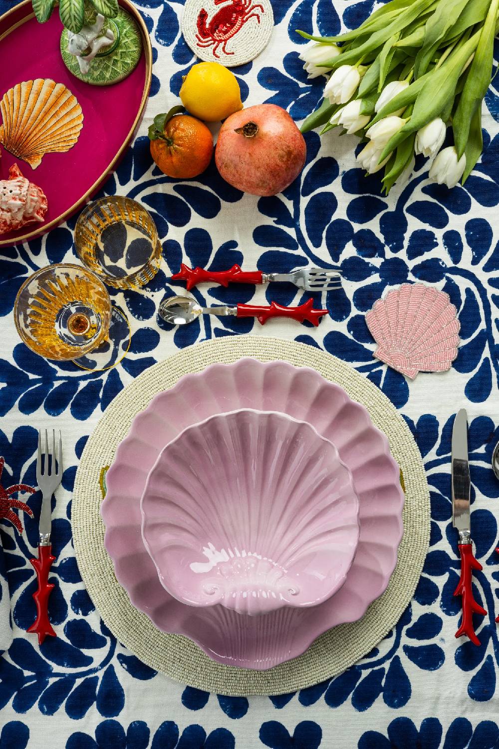 Les Ottomans Shell handpainted ceramic dessert plate Vendita
