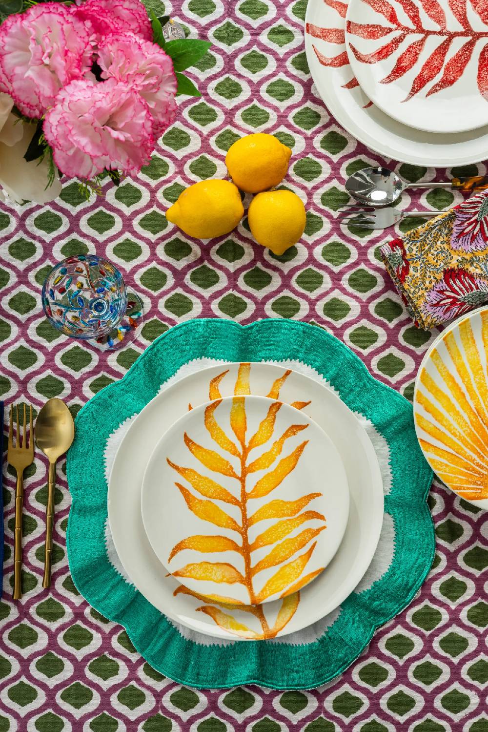 Les Ottomans Ceramic plate leaves LE01 Offerta esclusiva