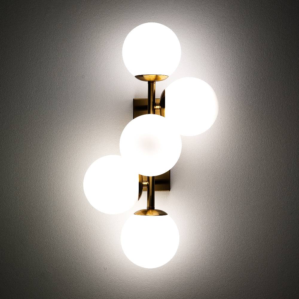 Oresteluchetta Lampadario / Applique NEWTON Novità