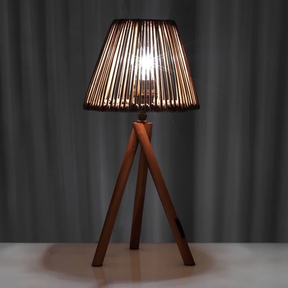 Oresteluchetta Lampada da tavolo TWISTED Soddisfazione Garantita