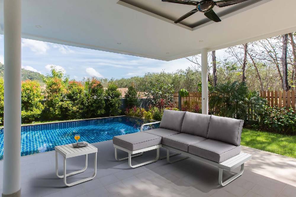 Oresteluchetta Divano con pouf outdoor PALMA Qualità Garantita