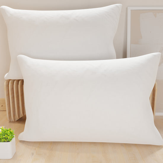 PETTI Federe, Coppia Federe Cuscini, Federe Copricuscini, Copricuscini, 100% Microfibra Anallergica, Bianco