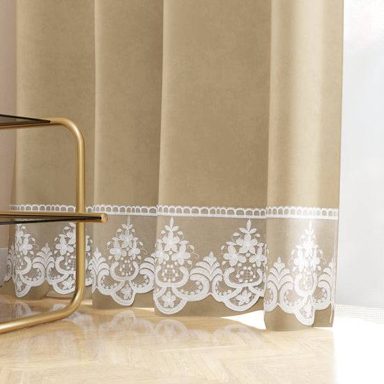 PETTI Tenda a Pannello in Velluto per Interni con Anelli e Pizzo Rebrodè, 140x280 cm, Panna by Sissy Offerta migliore