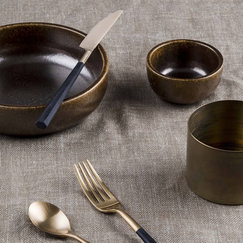 Pintinox Hive » Posate da tavola Black & Honey Italy