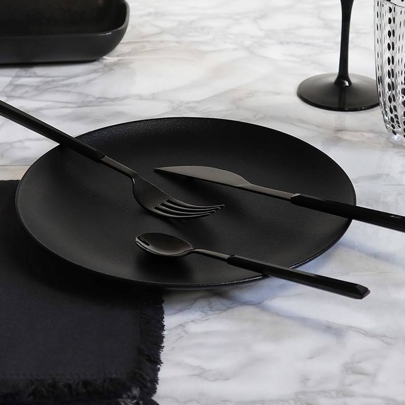 Pintinox Sushi Anniversary Black&Black » set 24 posate da tavola in acciaio Offerte