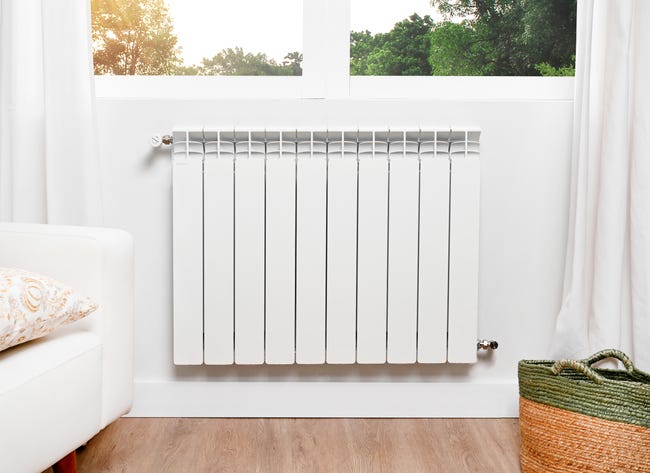 Leroymerlin Radiatore acqua calda EQUATION ALURAD in alluminio 10 elementi interasse 600 mm bianco Online