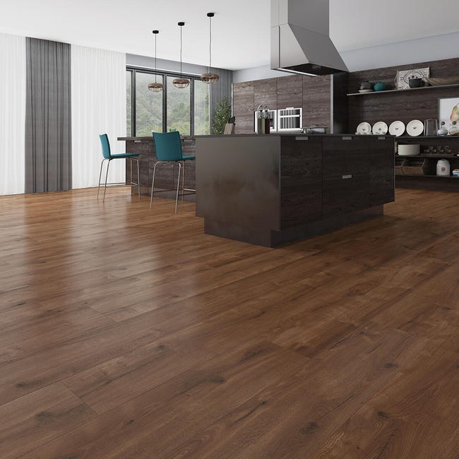Leroymerlin Pavimento laminato ARTENS H20 GANDIS noce scuro resistente all'acqua Sp 10mm Offerta speciale