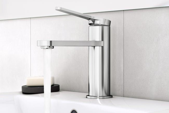 Leroymerlin Rubinetto per lavabo a canna media Essential cromato lucido SENSEA H 15.05 cm Bestseller