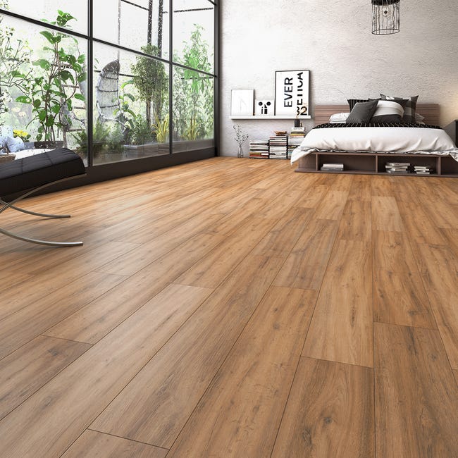 Leroymerlin Pavimento laminato ARTENS H2O HONEY marrone resistente all'acqua Sp 8mm Italy