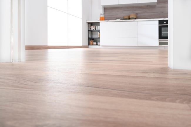 Leroymerlin Pavimento laminato ARTENS Zaragoza rovere naturale resistente all'acqua Sp 10mm Saldi