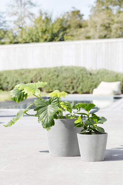 Leroymerlin Vaso per piante e fiori AMSTERDAM ECOPOT'S in resina grigio chiaro H 26.5 cm Ø 30 cm Solo un giorno rimasto