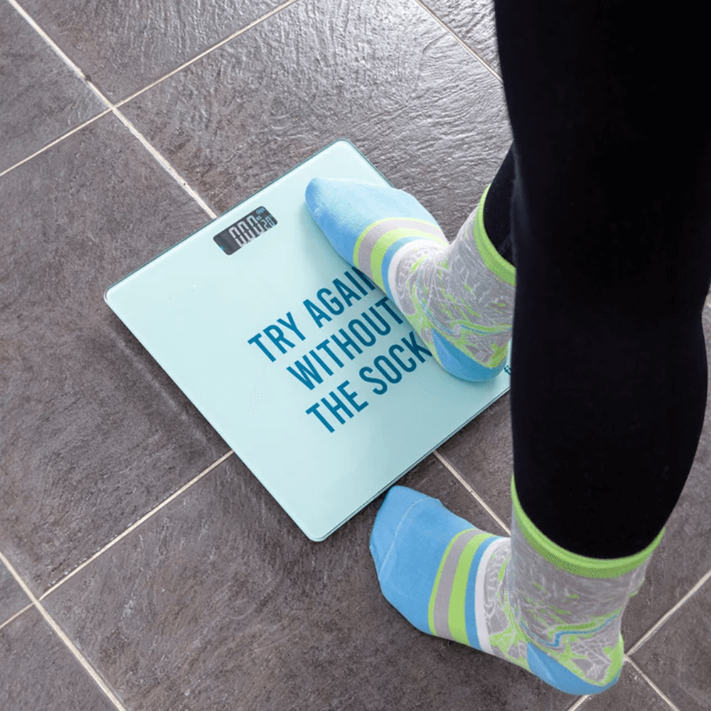 Sbam Design Bilancia digitale pesapersone “Try again without the socks” Acquista Ora
