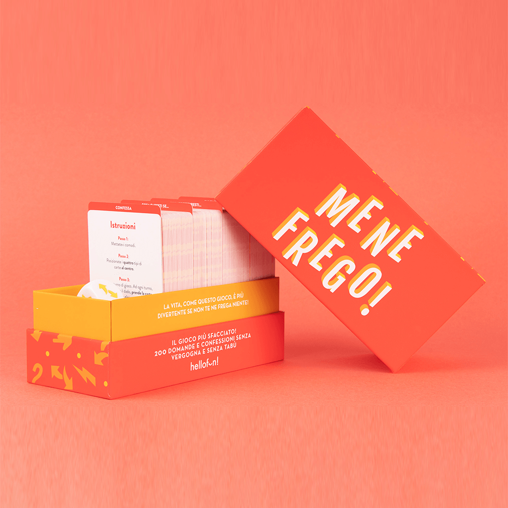 Sbam Design Me ne Frego – Gioco di Carte 18+ Acquista Ora