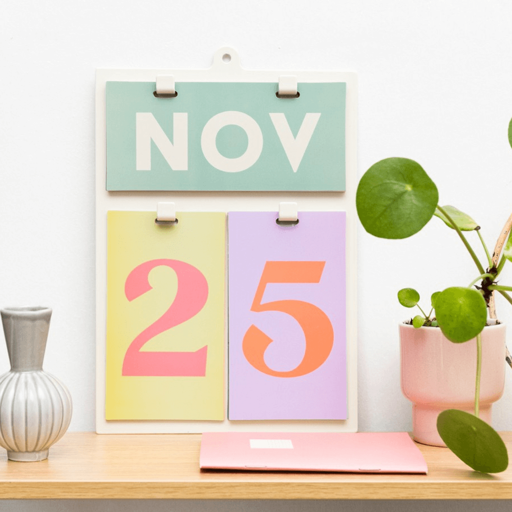Sbam Design Calendario perpetuo da parete Moda